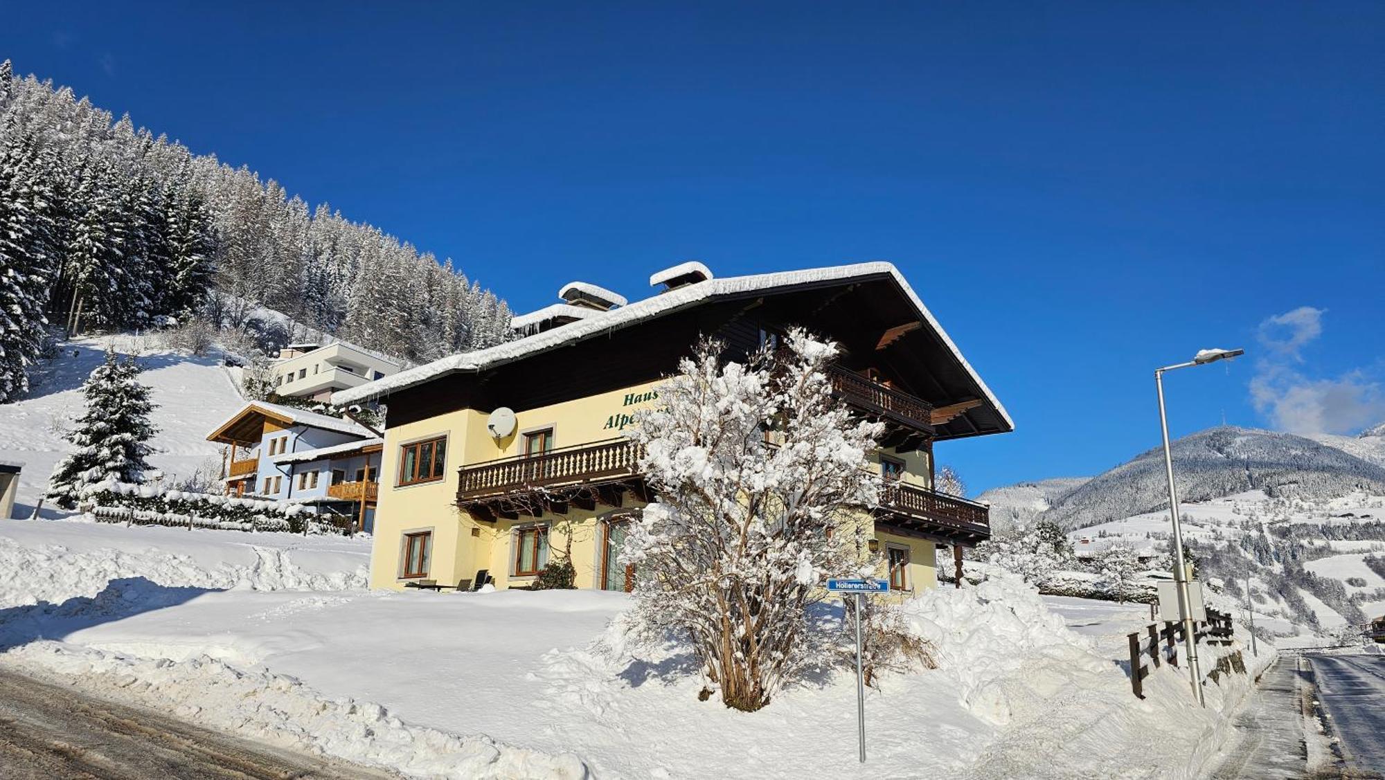 Alpenrose * Bruck an der Grossglocknerstrasse